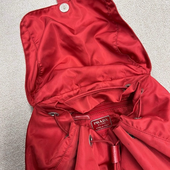 prada backpack - Picture 3 of 15